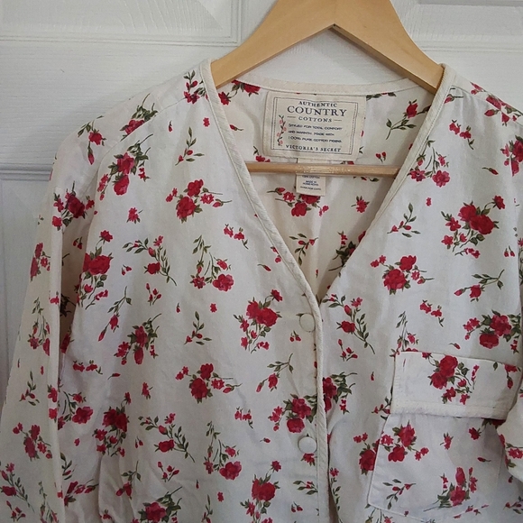 Vintage Victoria's Secret Cotton Nightshirt - Picture 2 of 4